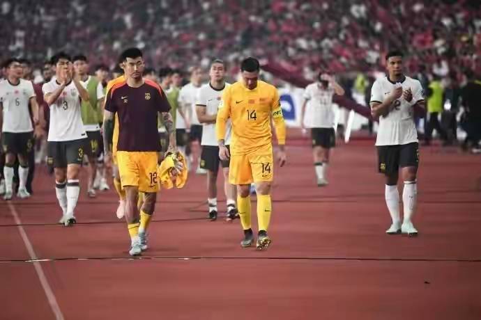 现的梦想, 多名球员需, 下滑